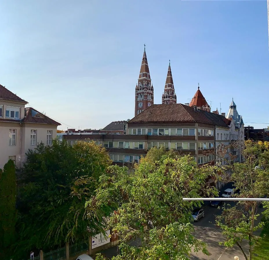 Cozy Apartment In The City Centre Next To Dom Square Szeged